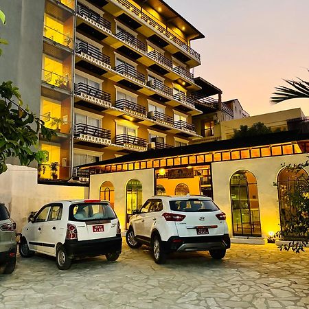 Bodhi Suites Boutique Hotel And Spa Pokhara Dış mekan fotoğraf